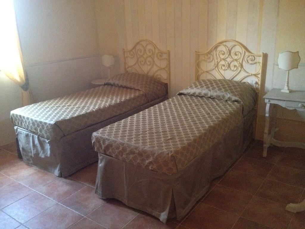 La Locanda Di Ortimino Montespertoli Habitación foto